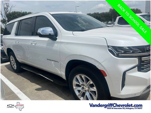 Used 2023 Chevrolet Suburban Premier AWD/4WD image 5