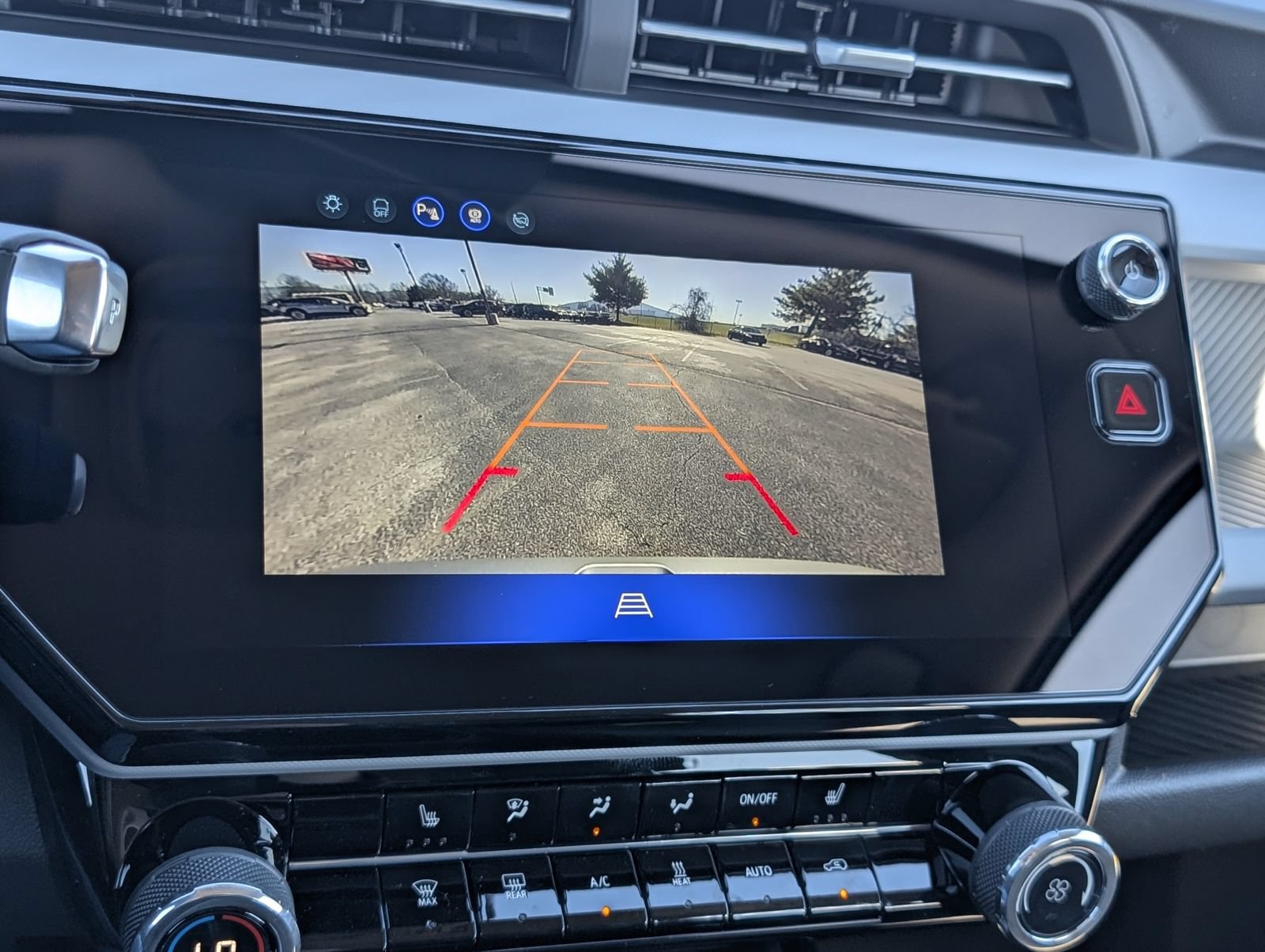 New 2027 Chevrolet Bolt LT w/ Comfort Package FWD image 10
