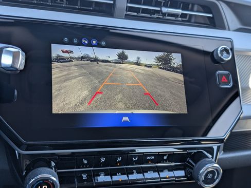 New 2027 Chevrolet Bolt LT w/ Comfort Package image 10