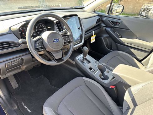 Certified 2025 Subaru Crosstrek 2.0i Premium image 14