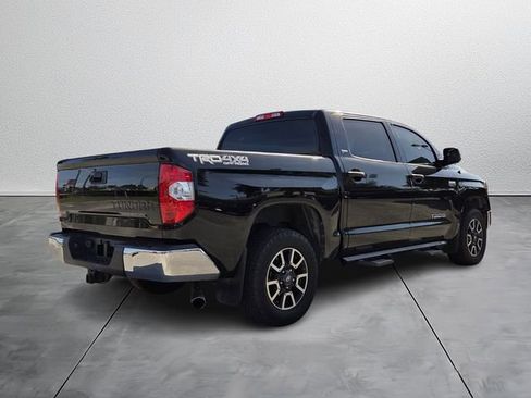 Used 2017 Toyota Tundra SR5 w/ TRD Off Road Package AWD/4WD image 4