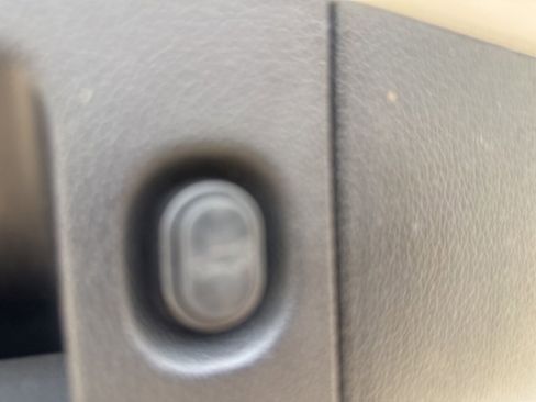 Used 2019 GMC Yukon XL SLT image 33