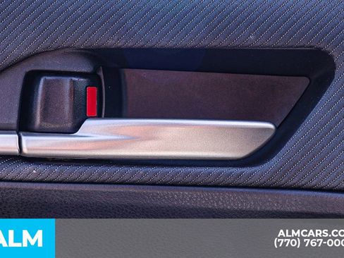 Used 2025 Toyota Camry SE image 51