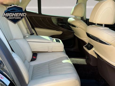 Used 2018 Lexus LS 500 AWD w/ Interior Upgrade Package image 27