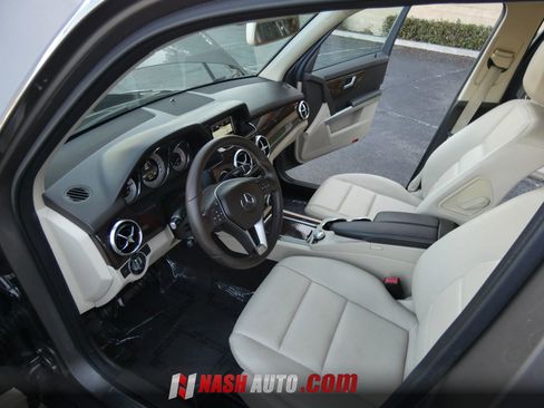 Used 2014 Mercedes-Benz GLK 350 2WD image 36