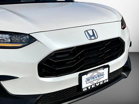 Used 2025 Honda HR-V Sport image 31