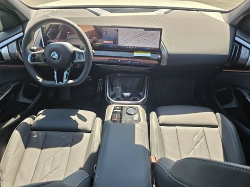 New 2026 BMW X3 xDrive30i w/ M Sport Package AWD/4WD image 9