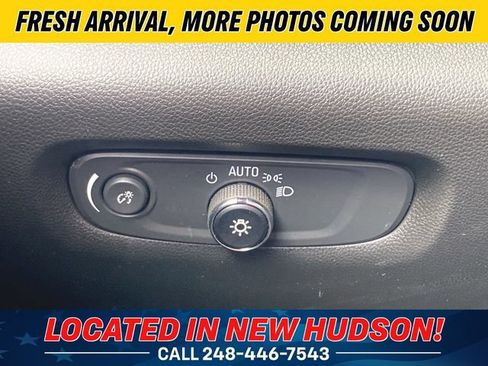 Used 2023 Chevrolet Traverse RS w/ LPO, Floor Liner Package AWD/4WD image 18