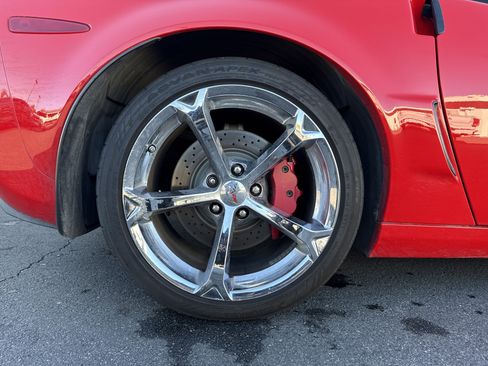 Used 2013 Chevrolet Corvette Grand Sport w/ 3LT Preferred Equipment Group image 33