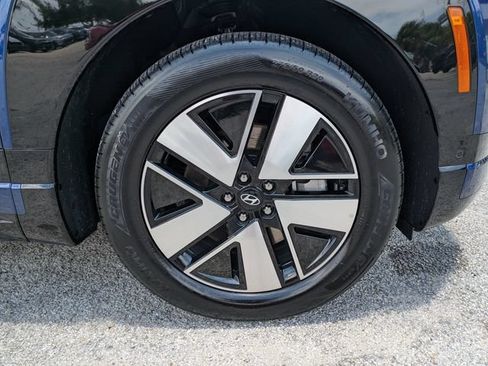 Used 2026 Hyundai Ioniq 9 SEL AWD/4WD image 11