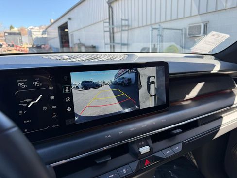 Used 2024 Kia EV9 GT-Line image 10