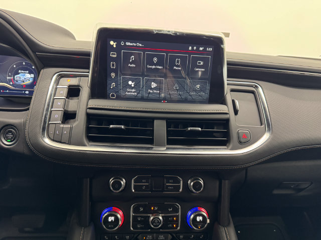 Used 2024 GMC Yukon AT4 w/ Technology Package AWD/4WD image 4