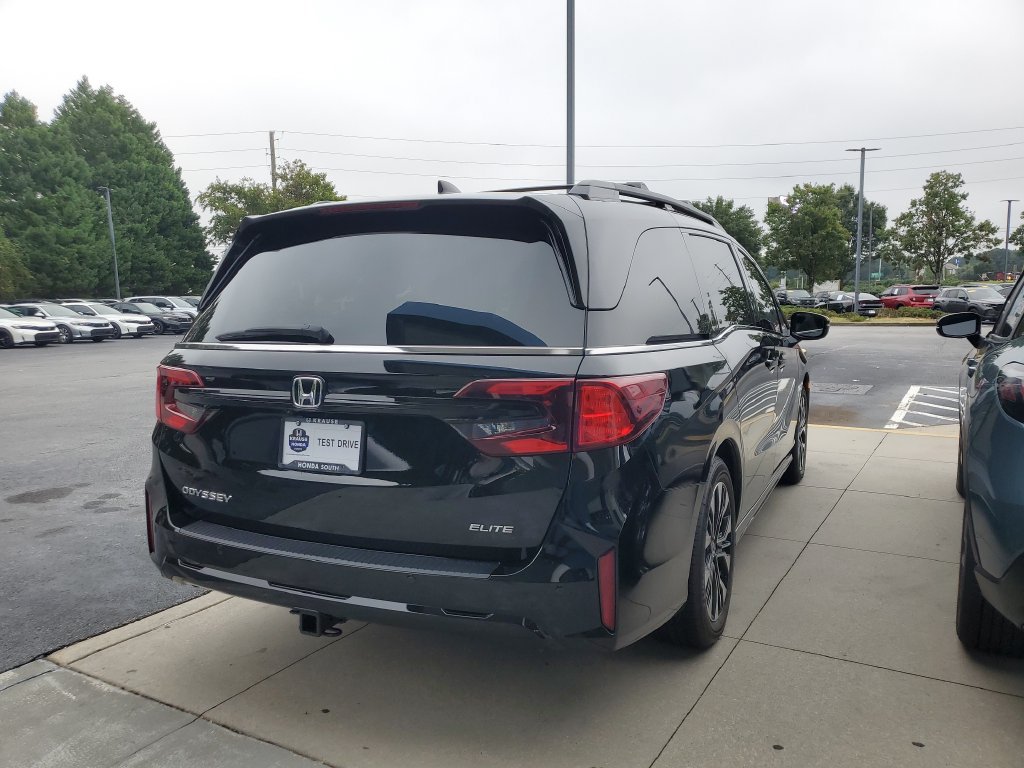 New 2027 Honda Odyssey Elite image 7