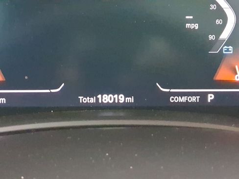 Certified 2022 BMW X7 M50i image 19