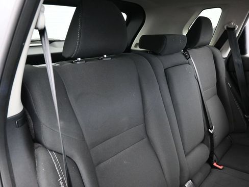 Used 2024 Nissan Rogue S FWD image 33