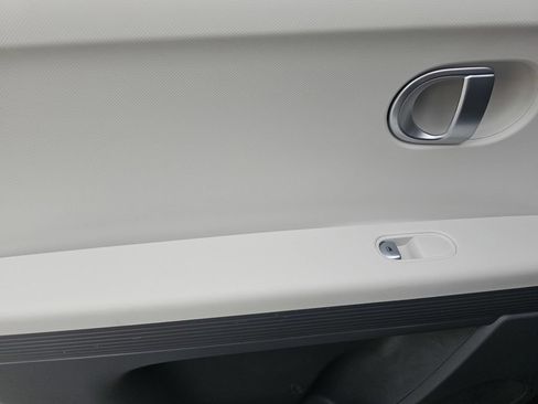 Certified 2024 Hyundai Ioniq 5 SEL RWD image 20