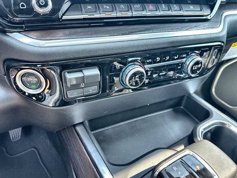 New 2026 GMC Sierra 1500 SLT AWD/4WD image 27