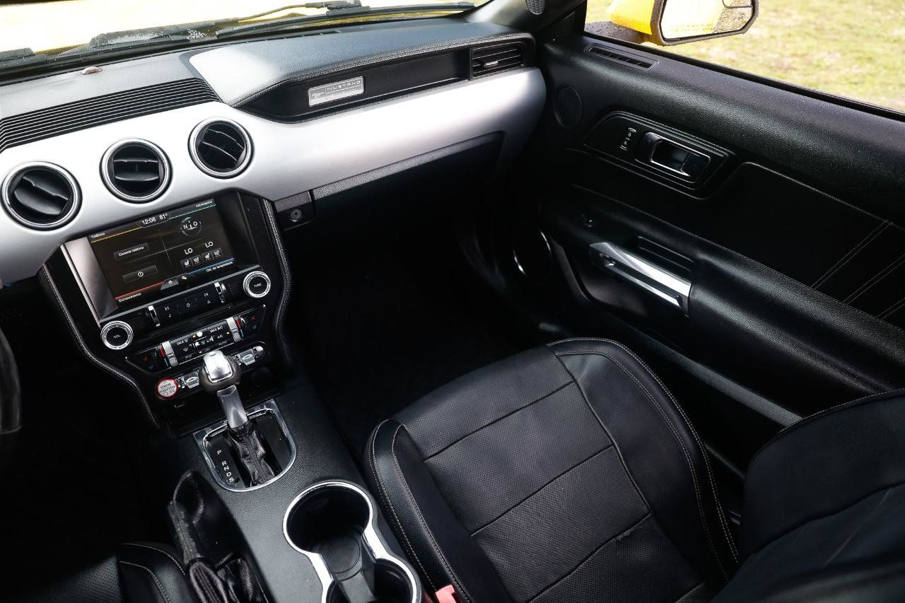 Used 2015 Ford Mustang Premium RWD image 22
