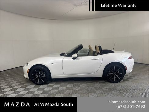 New 2026 MAZDA MX-5 Miata Grand Touring RWD image 9