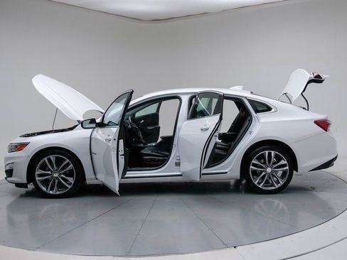 Used 2024 Chevrolet Malibu LT image 18