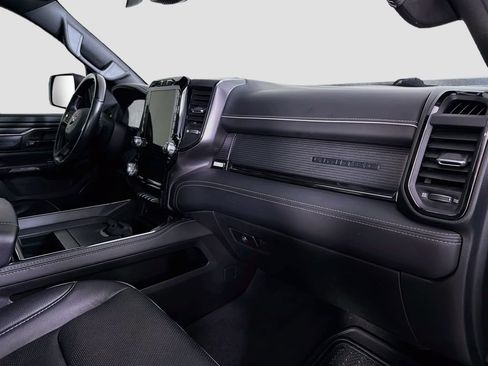 Used 2022 RAM 1500 Limited w/ Body Color Bumper Group AWD/4WD image 32