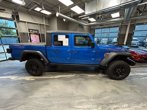 Used 2021 Jeep Gladiator Mojave AWD/4WD image 27