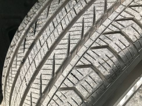 Used 2024 BMW 530i xDrive w/ Premium Package image 13