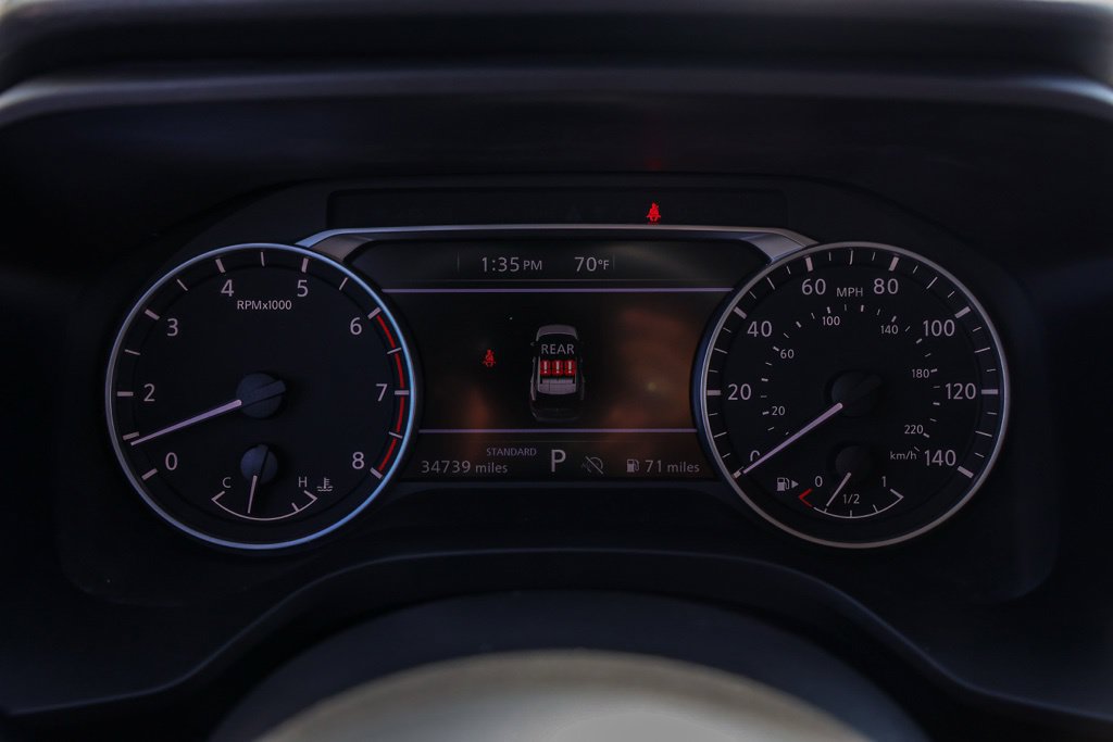 Used 2024 Nissan Rogue SV FWD image 28