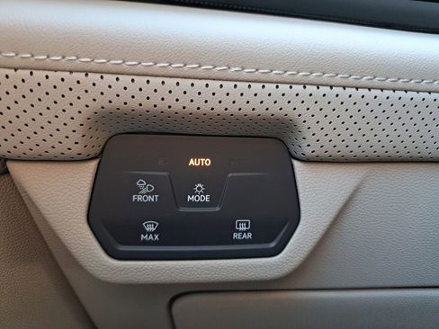 New 2026 Volkswagen Atlas SEL Premium R-Line image 15