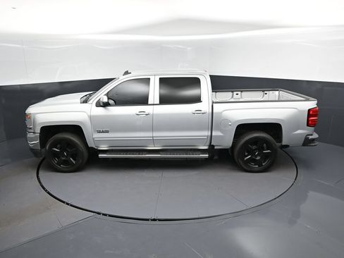 Used 2018 Chevrolet Silverado 1500 LT w/ Texas Edition RWD image 33