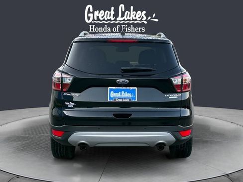 Used 2017 Ford Escape Titanium image 4