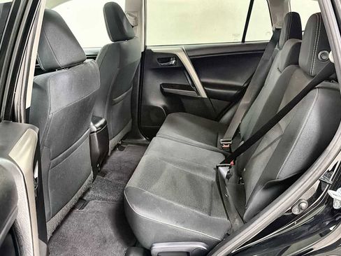 Used 2016 Toyota RAV4 XLE image 24