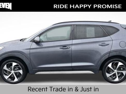 Used 2018 Hyundai Tucson Value AWD/4WD image 2