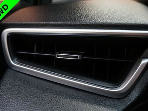 Used 2023 Toyota Corolla Cross XLE w/ Convenience Package image 25