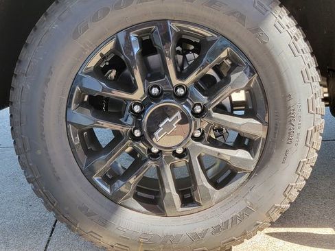 New 2026 Chevrolet Silverado 2500 Custom w/ Custom Value Package image 11