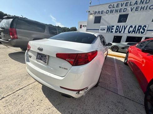Used 2012 Kia Optima EX FWD image 16