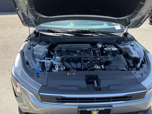 Used 2025 Kia K4 FWD image 22
