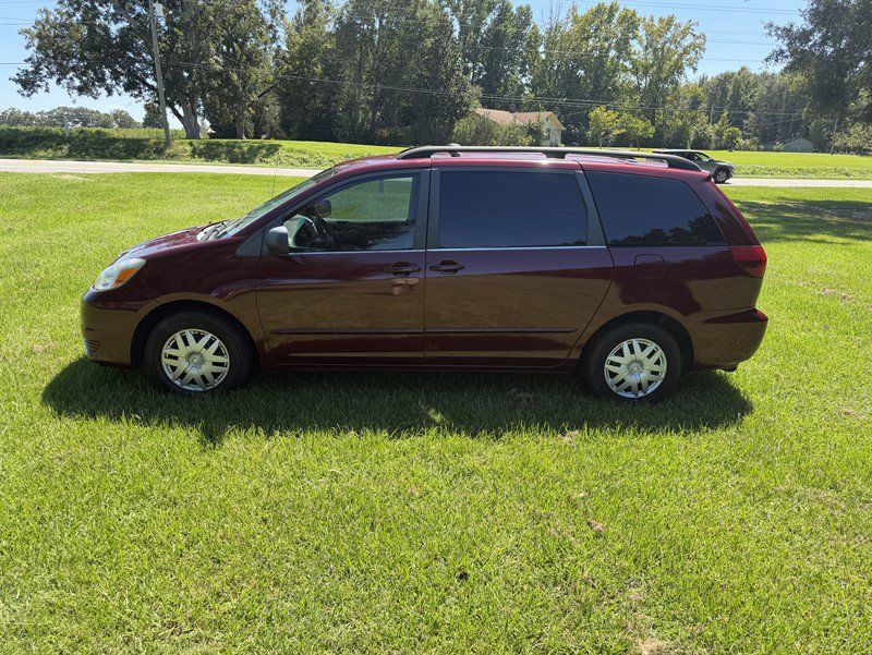 Used 2005 Toyota Sienna CE w/ CE Pkg 1 FWD image 6