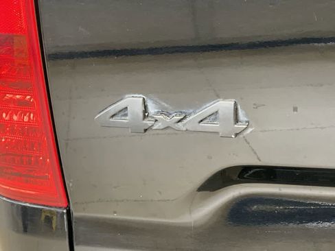 Used 2014 Toyota Tundra Platinum image 11