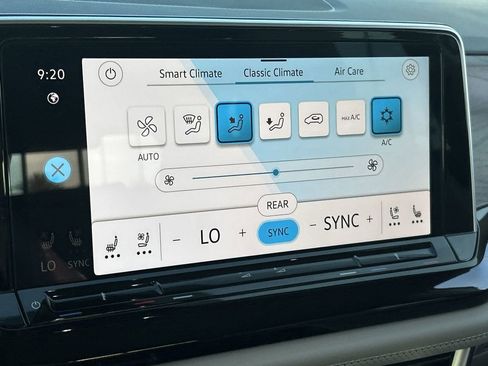 New 2026 Volkswagen Atlas SE image 24