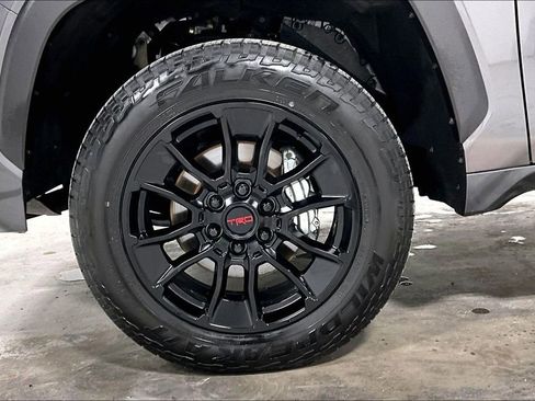 Used 2024 Toyota Tundra SR5 w/ SR5 Premium Package AWD/4WD image 11