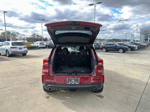 Used 2022 Chevrolet TrailBlazer RS w/ Sun and Liftgate Package image 22