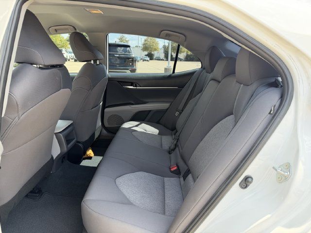 Used 2023 Toyota Camry LE FWD image 24