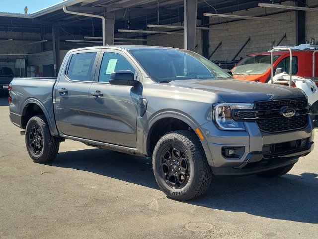 New 2026 Ford Ranger XLT w/ Black Appearance Package RWD image 33