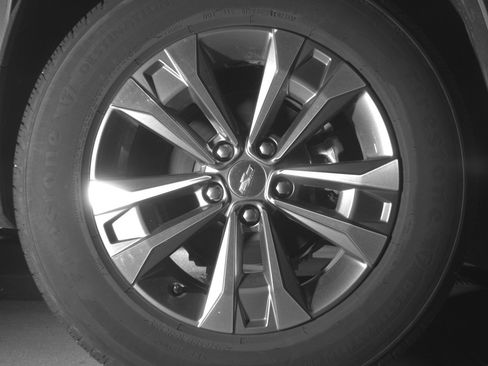 Used 2025 Chevrolet Equinox LT image 15