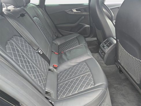 Used 2019 Audi S5 Premium Plus w/ Premium Plus image 13
