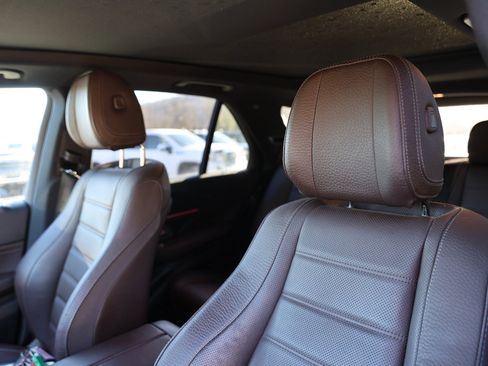 Used 2022 Mercedes-Benz GLE 350 4MATIC image 19