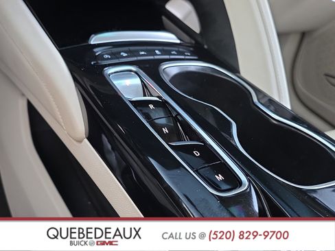 Used 2023 Buick Envision Avenir image 26