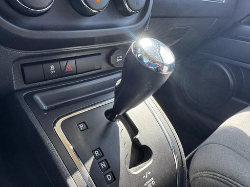 Used 2014 Jeep Patriot Sport w/ Power Value Group FWD image 18