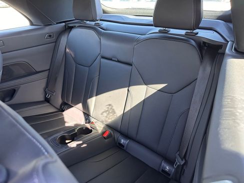 Used 2024 BMW 430i xDrive Convertible w/ Premium Package image 31